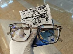 -爱视眸Eyeblling眼镜·依视路·蔡司镜片折扣店(百联南方商城购物中心)
