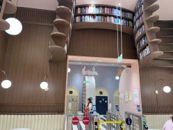 -奈尔宝·儿童乐园·亲子餐厅(鄞州万达店)