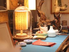 -邊城書店