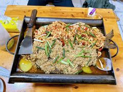 -宏兴烤鱼山庄(宣恩总店)