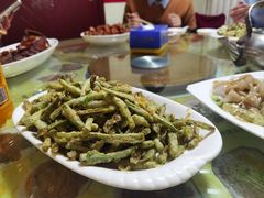 鸭黄豆角-钰姐妹饺子城(华岩路店)