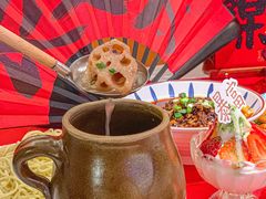 -黄记煌三汁焖锅(新佳丽江汉路店)