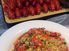 -肥肥虾庄·金牌油焖大虾(东湖欢乐谷店)