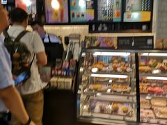 -星巴克臻选(北京太阳宫凯德店)