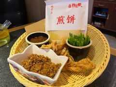 -鲁菜根·泰安菜(万达店)