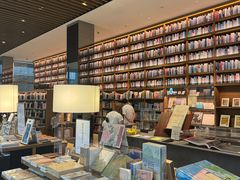 -茑屋书店(天目里店)