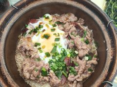 -容里煲仔饭(利丰北路店)