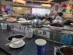 自助取餐区-咕叽咕叽自助烤肉小火锅(西城广场购物中心店)