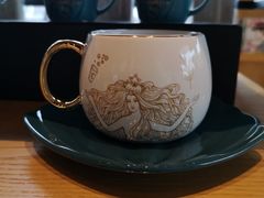 -星巴克臻选(成都环球乐天店)