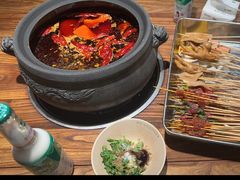 -郑记·古法黑砂锅串串(龙泉店)