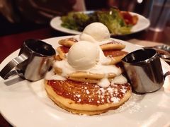 -Pancakes on the rocks(Darling Harbour)