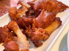 烟熏猪蹄-红樱桃·欢乐餐厅(太原里店)