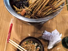 -拐枣巷小串串(财大店)