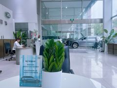 -上海伟杰·捷豹路虎4S店(闵行店)