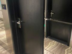 -桔子酒店(深圳东门湖贝地铁站店)