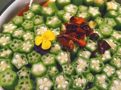 -鸿星花园酒家(银亿家园店)