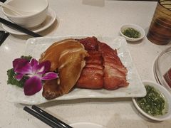 -香港新发烧腊茶餐厅(水围店)