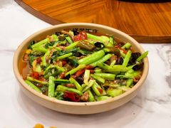 -郑件洋芋饭庄