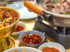 -全牛匠·乐山跷脚牛肉(新中关店)