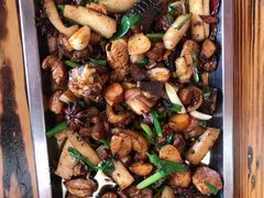黄焖鸡-阿葉农家饭店