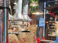 -破瓦寒窑·地摊烤羊排