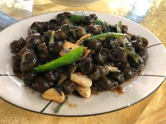 -荔枝园美食山庄(贞山风景区店)