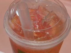 -奈雪的茶(湖滨银泰in77C区PRO店)