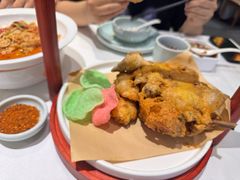 -江城小馆陕南妈妈菜·全球旅行餐厅(钟楼店)