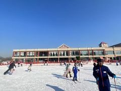 -蓟洲国际滑雪场