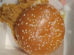 鸡肉堡-肯德基(春申店)