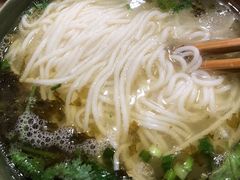 -全家福米线