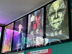 -荒岛实景沉浸密室(江汉路1店)