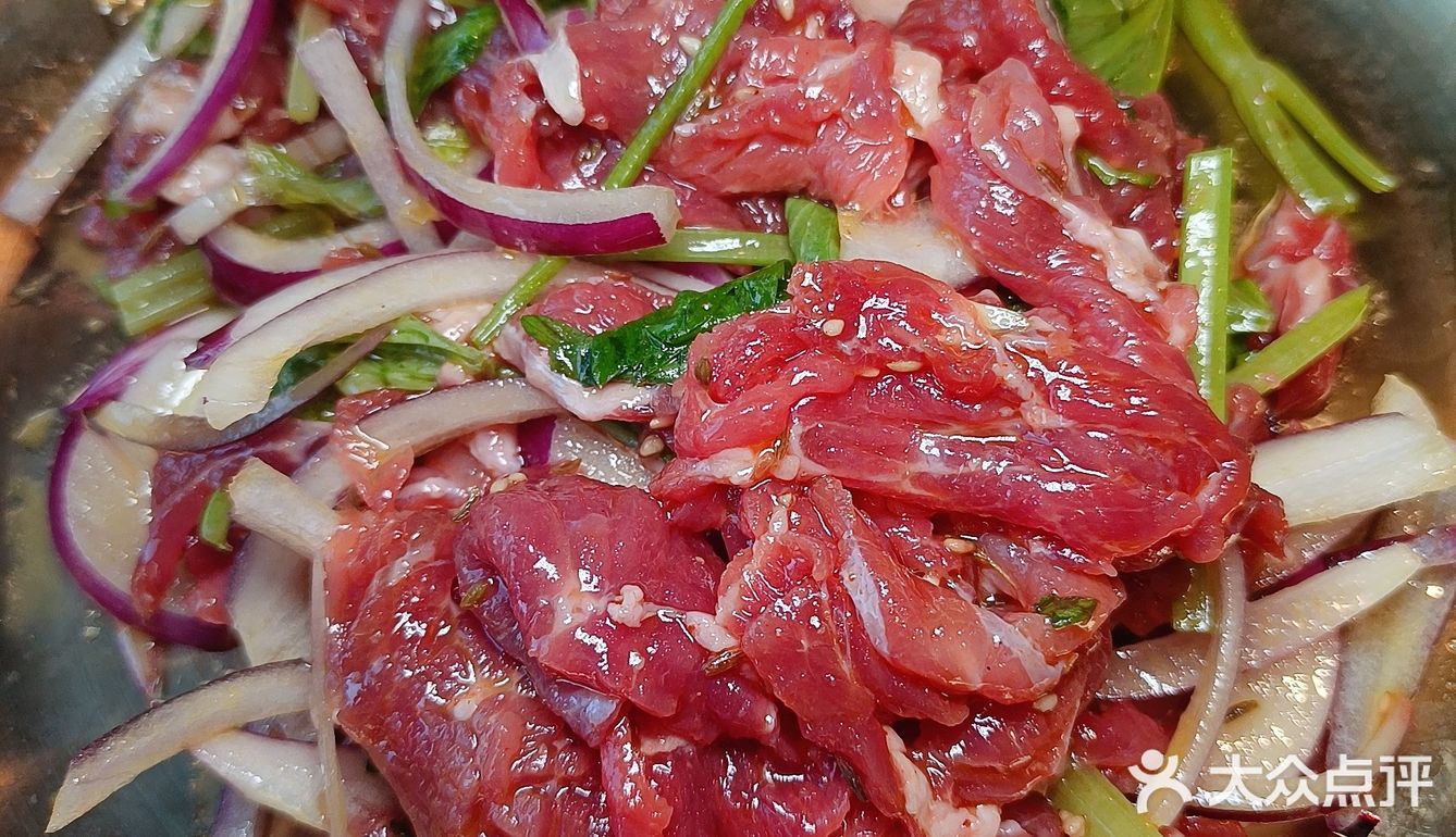 齐齐哈尔的烤肉真好吃，小炉匠的烤肉真实惠！