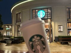 -星巴克(迪士尼小镇店)