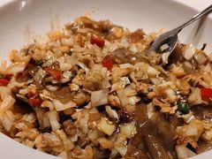 酸卷心菜肉沫红薯粉-小隐院子·庭院餐厅(大学城后湖店)