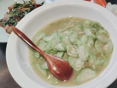 -川流不息·地道川菜·小龙虾(松东路店)