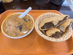 -方中山胡辣汤(顺河路店)