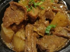 黑椒萝卜牛腩-粤小馆(天安云谷店)