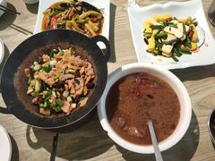 -宣威年猪饭·二十年云南家常菜·特色小炒肉(金碧店)