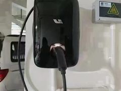 -理想汽车(世纪汇店)