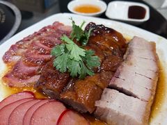 烧味三拼-任兴记(定西路店)