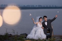 -MAO亲爱的猫婚纱摄影工作室