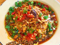 -拈签一笑黄牛肉辣卤串串