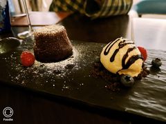 -卡佩罗意大利餐厅及酒吧Al Cappello Trattoria