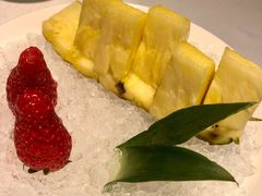 餐前果盘-红雀围·海鲜火锅(陆家嘴中心店)