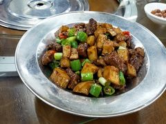 杏鮑菇炒三角牛肉粒-蚝得喜海鲜(东城店)