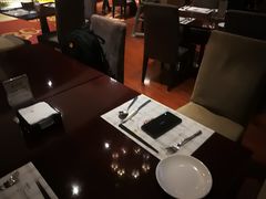 -荣誉国际酒店-云顶旋转餐厅