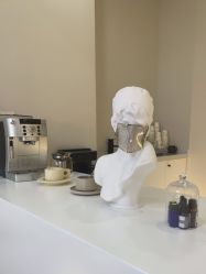 -VE专注问题肌·赛诺龙&科学美肤中心