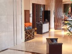 -新都绿城喜来登酒店大堂吧