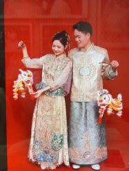 -莫兰迪婚纱摄影